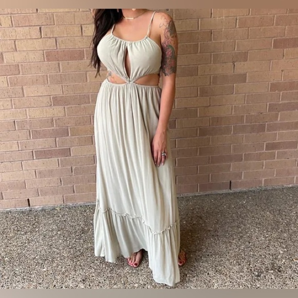 Green Goddess Maxi Dress